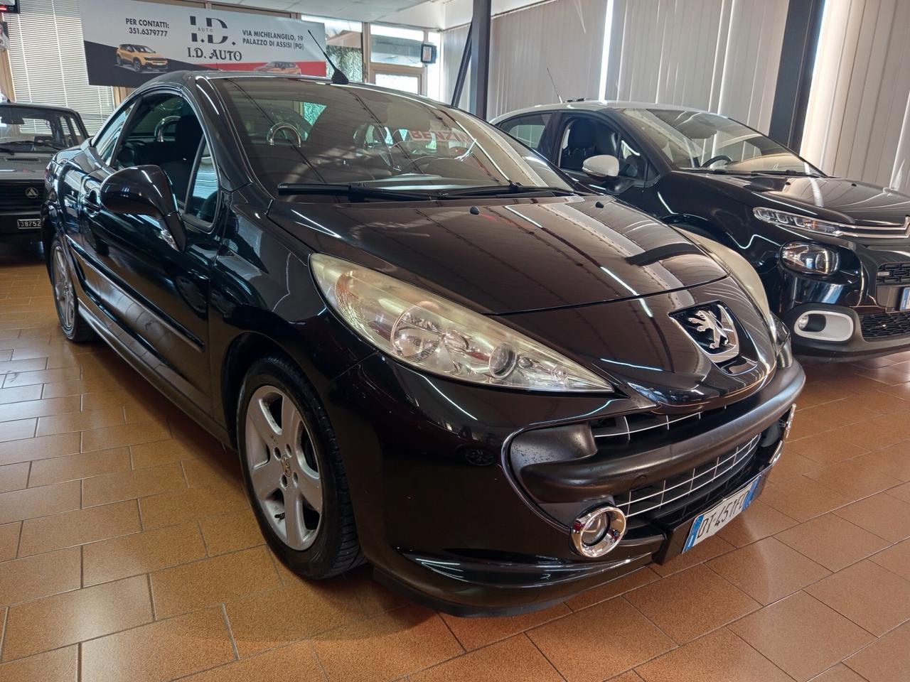 Peugeot 207 1.6 HDi 110CV CC Féline