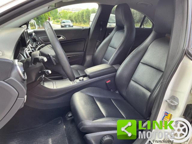 MERCEDES-BENZ CLA 180 CDI Automatic Premium