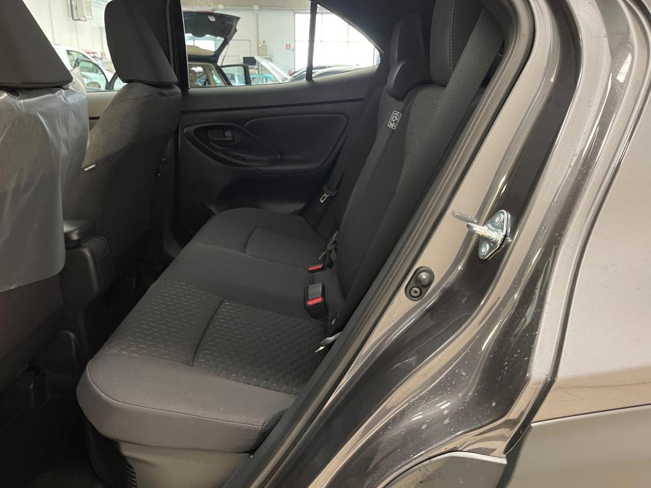 Toyota Yaris Cross Trend 1.5h fwd 130cv e-cvt-Ok Neopatentati-LEGGI SOTTO