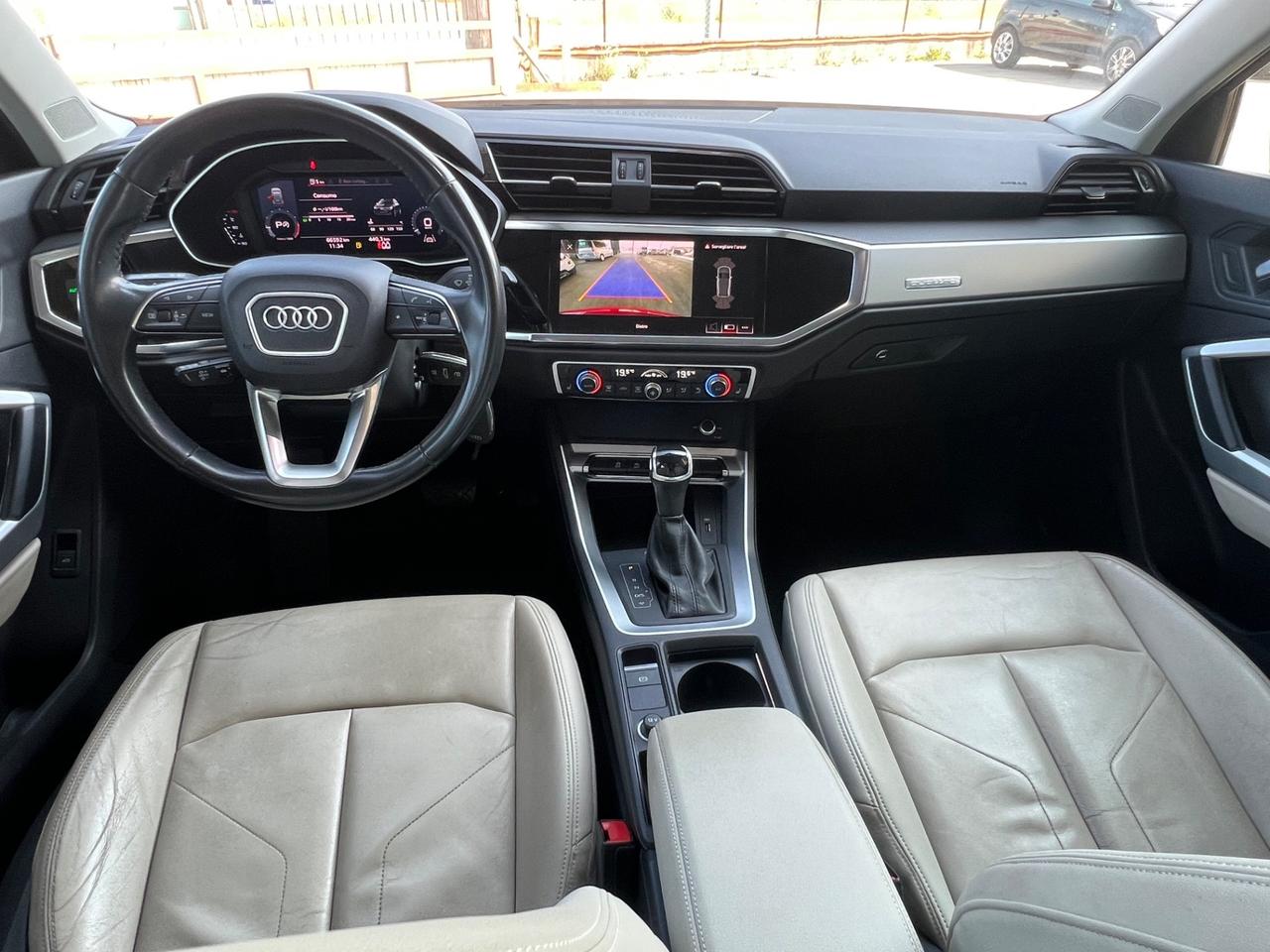 Audi Q3 40 TFSI quattro S tronic Business