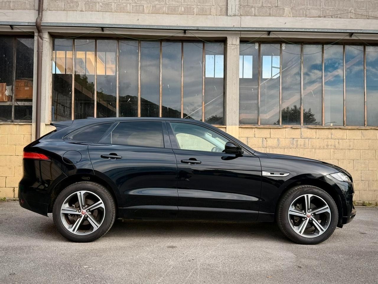 Jaguar F-Pace 2.0 D 180 CV AWD aut. Portfolio