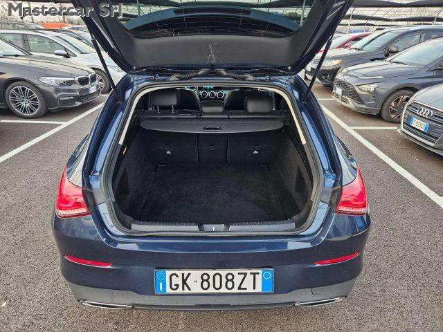 MERCEDES-BENZ CLA 200 Shooting Brake d Sport auto tg : GK808ZT