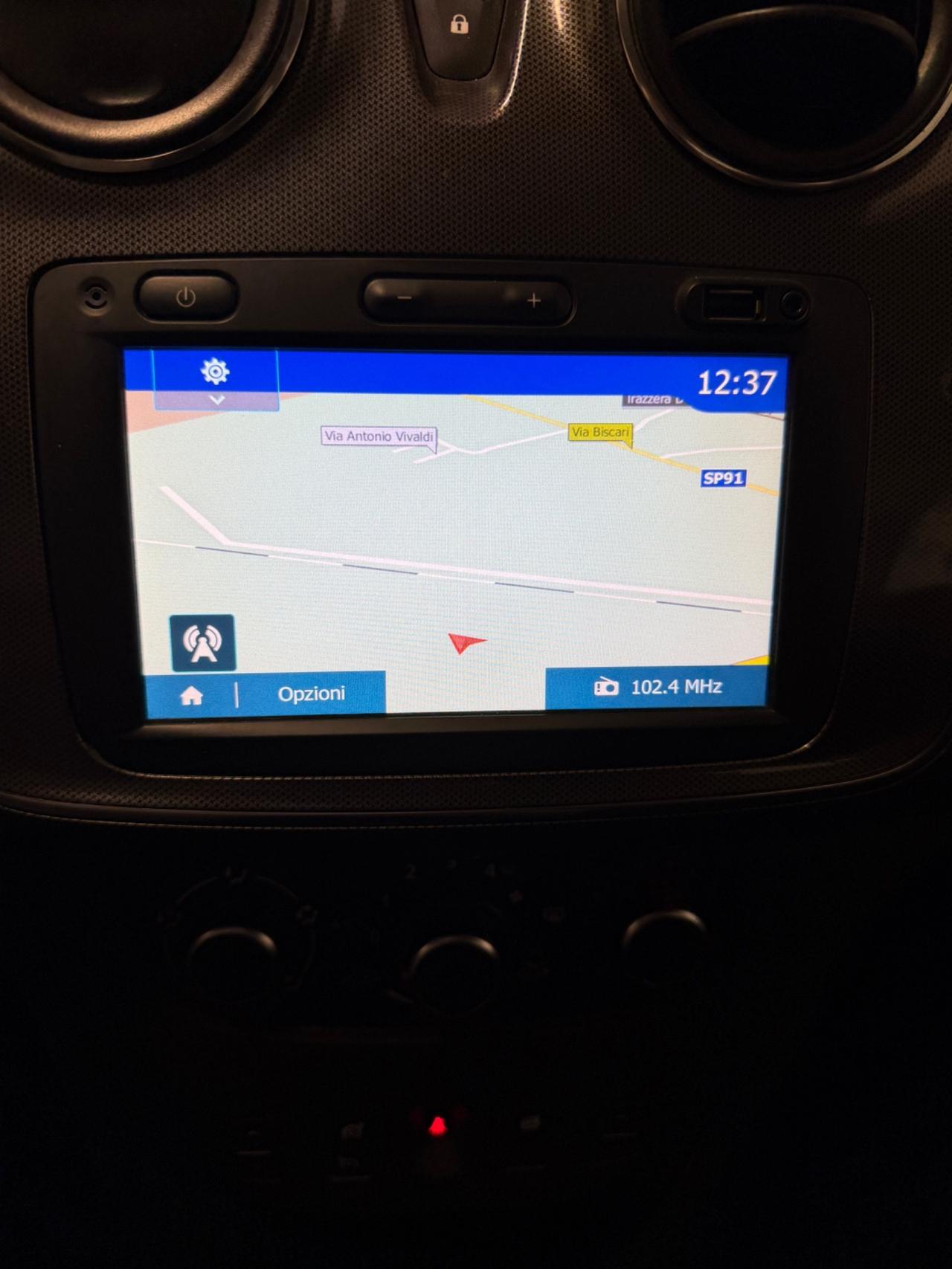 Dacia Sandero Stepway 1.5 Blue dCi 95 CV Comfort