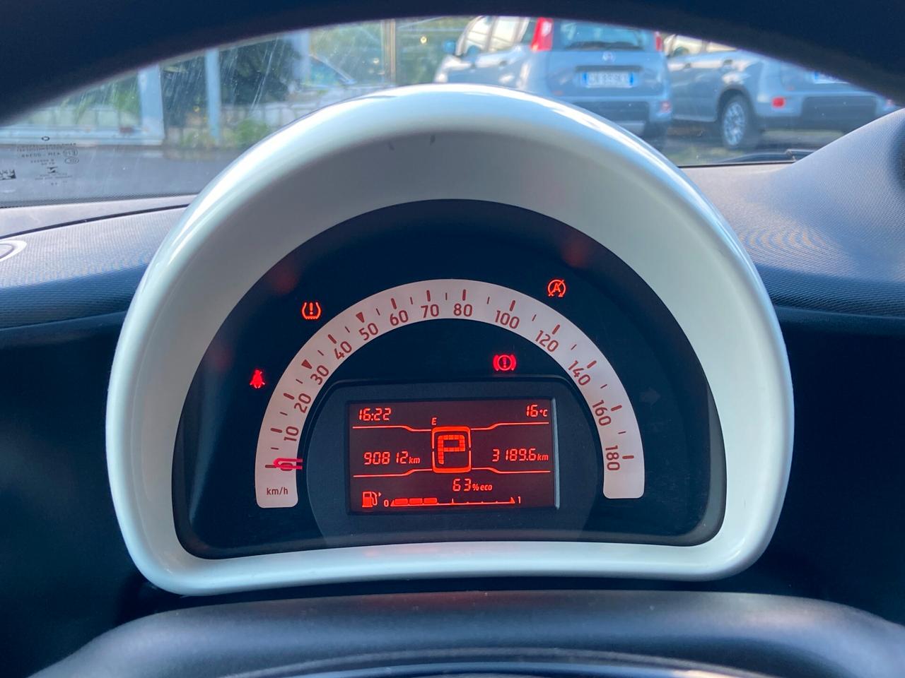 smart forTwo 1.0 Youngster 71cv twinamic