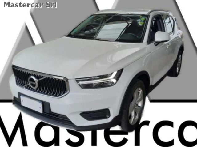 VOLVO XC40 XC40 2.0 d3 Momentum awd geartr. - targa FW683EH