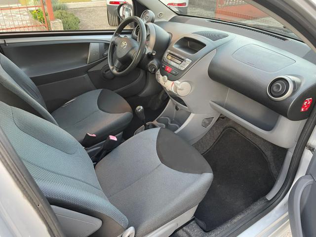 TOYOTA Aygo 1.0 12V VVT-i 3 porte Sol