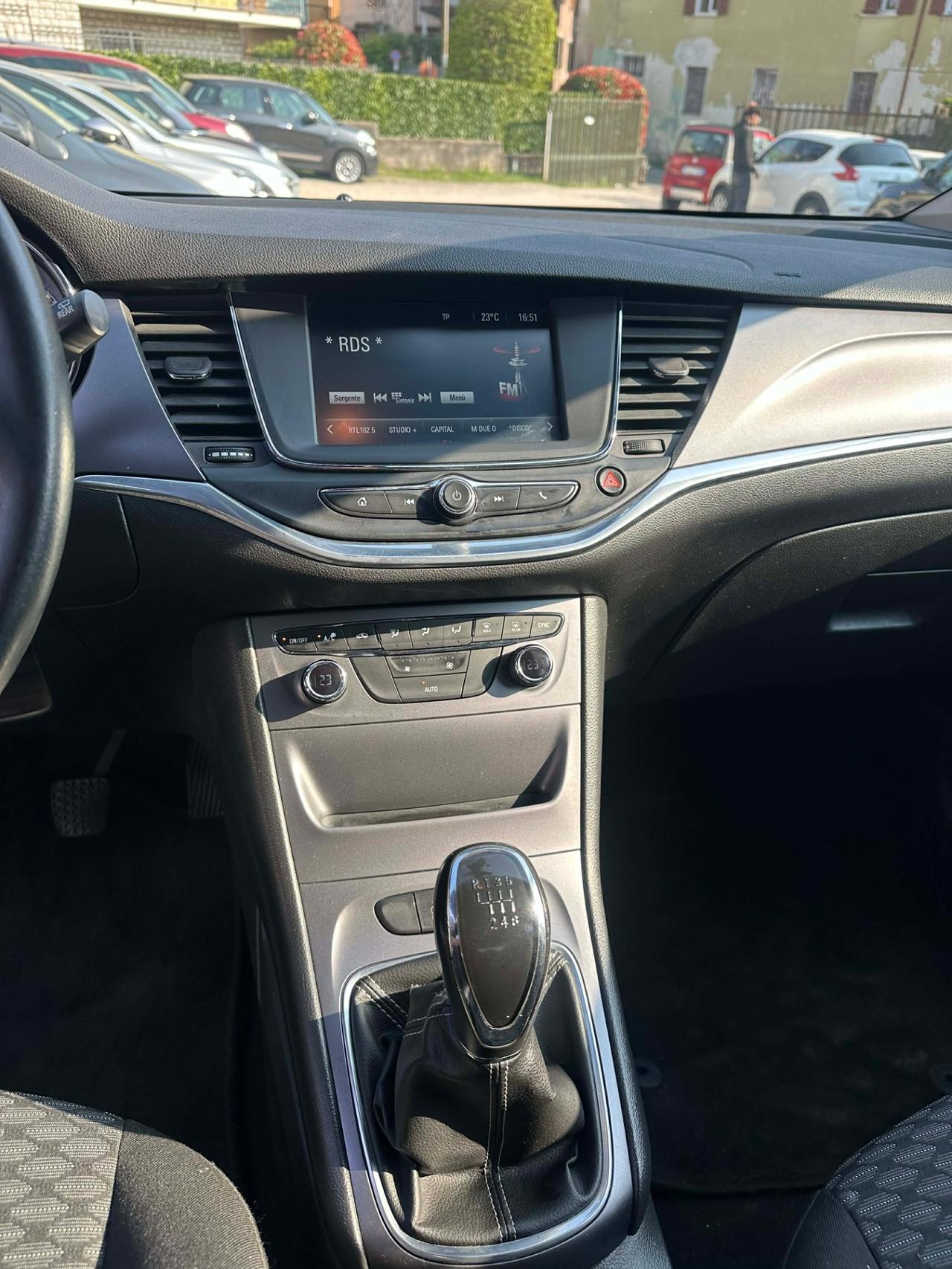 Opel ASTRA 1.6 CDTi FULLOPT KMCERT UNICOPR