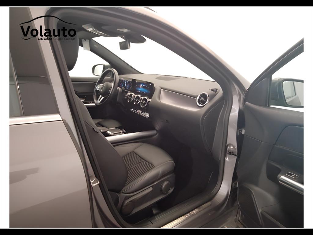 Mercedes-Benz GLA-H247 2020 - GLA 180 d Sport Plus auto