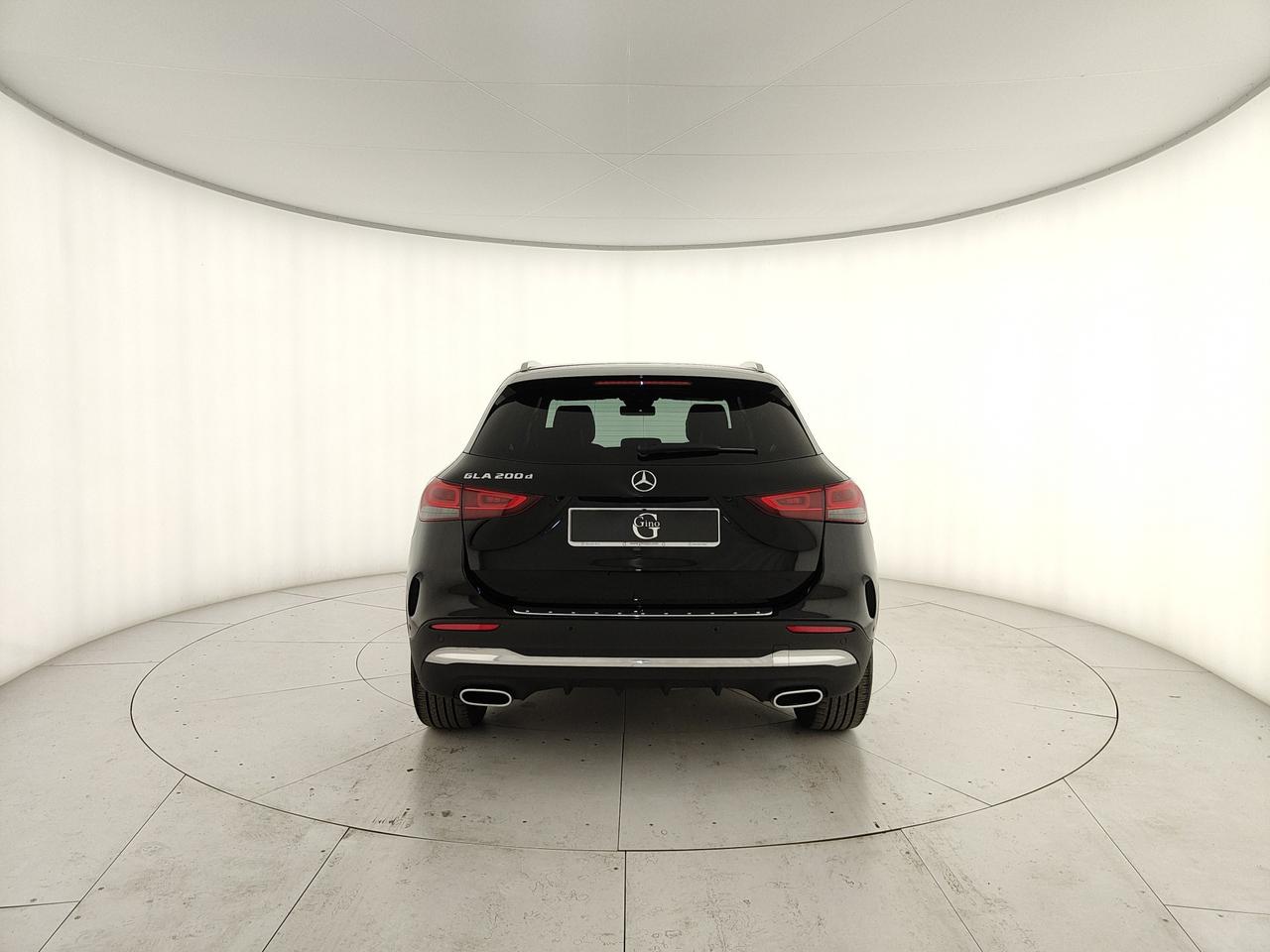 Mercedes-Benz GLA 200 d Premium auto