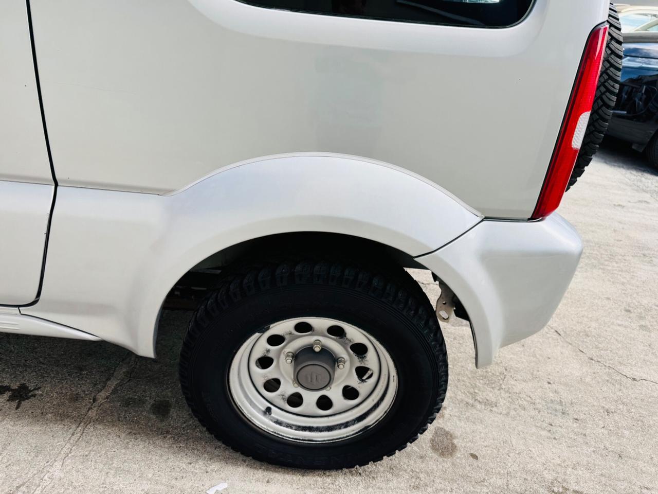 Suzuki Jimny 1.3i 16V cat 4WD Special
