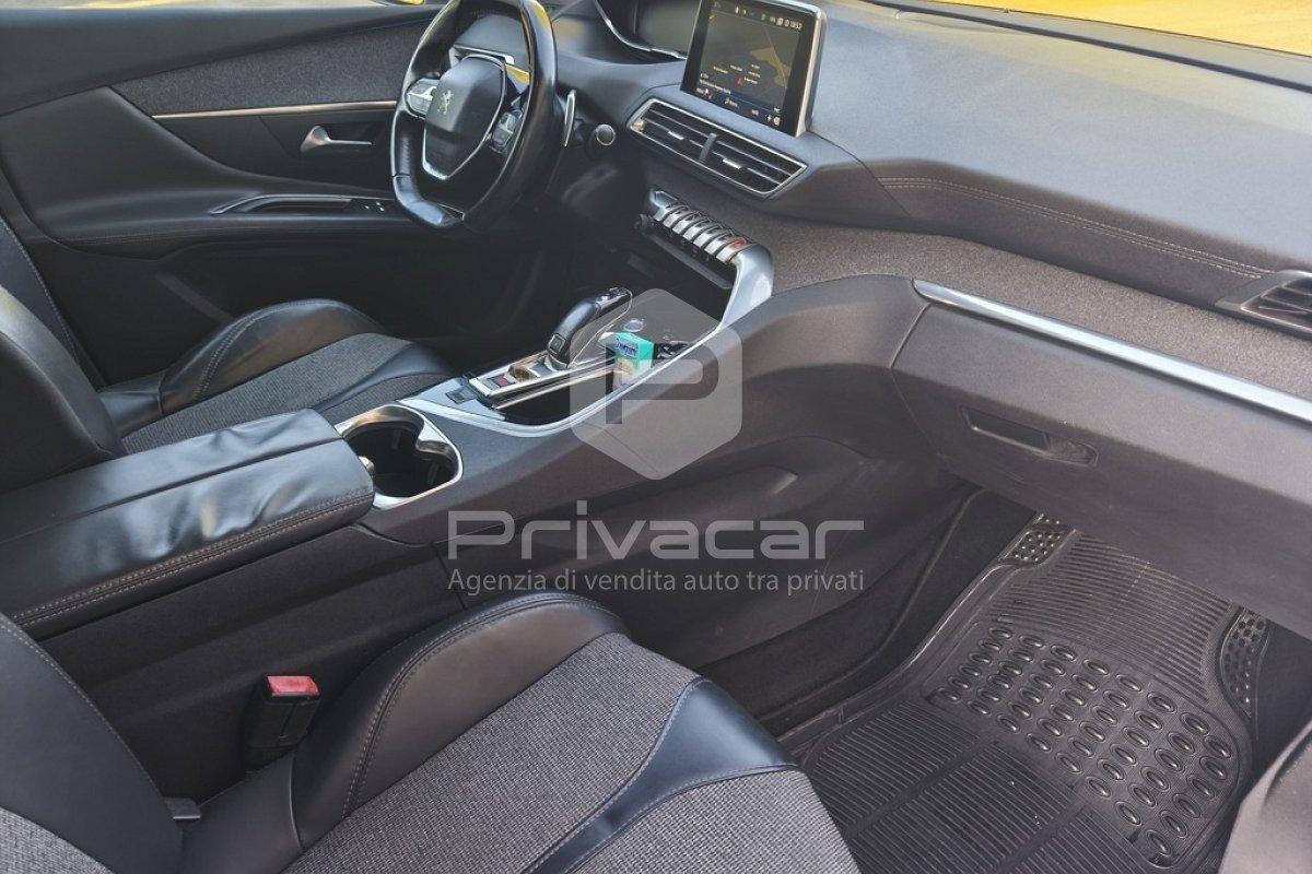 PEUGEOT 3008 BlueHDi 120 S&S EAT6 Allure