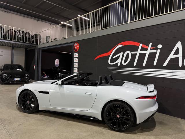 JAGUAR F-Type R-DYNAMIC SPYDER IVA ESPOSTA UFFICIALE ITALIANA