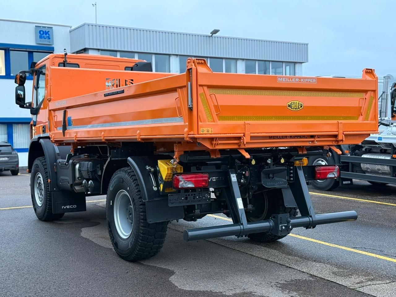 Iveco eurocargo 150E280 4x4 spazzaneve