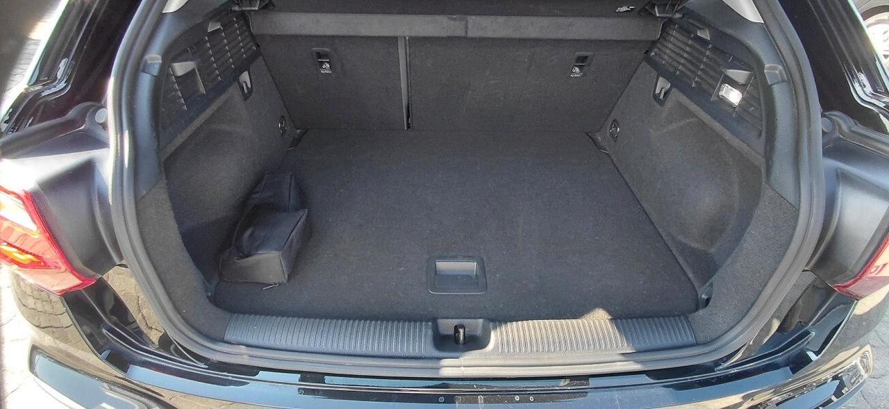 Audi Q2 30 TDI Admired