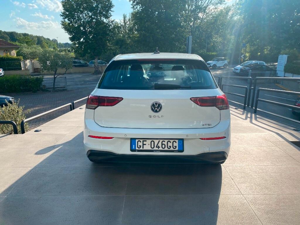 VOLKSWAGEN Golf 8ª serie Golf 1.0 eTSI EVO DSG...