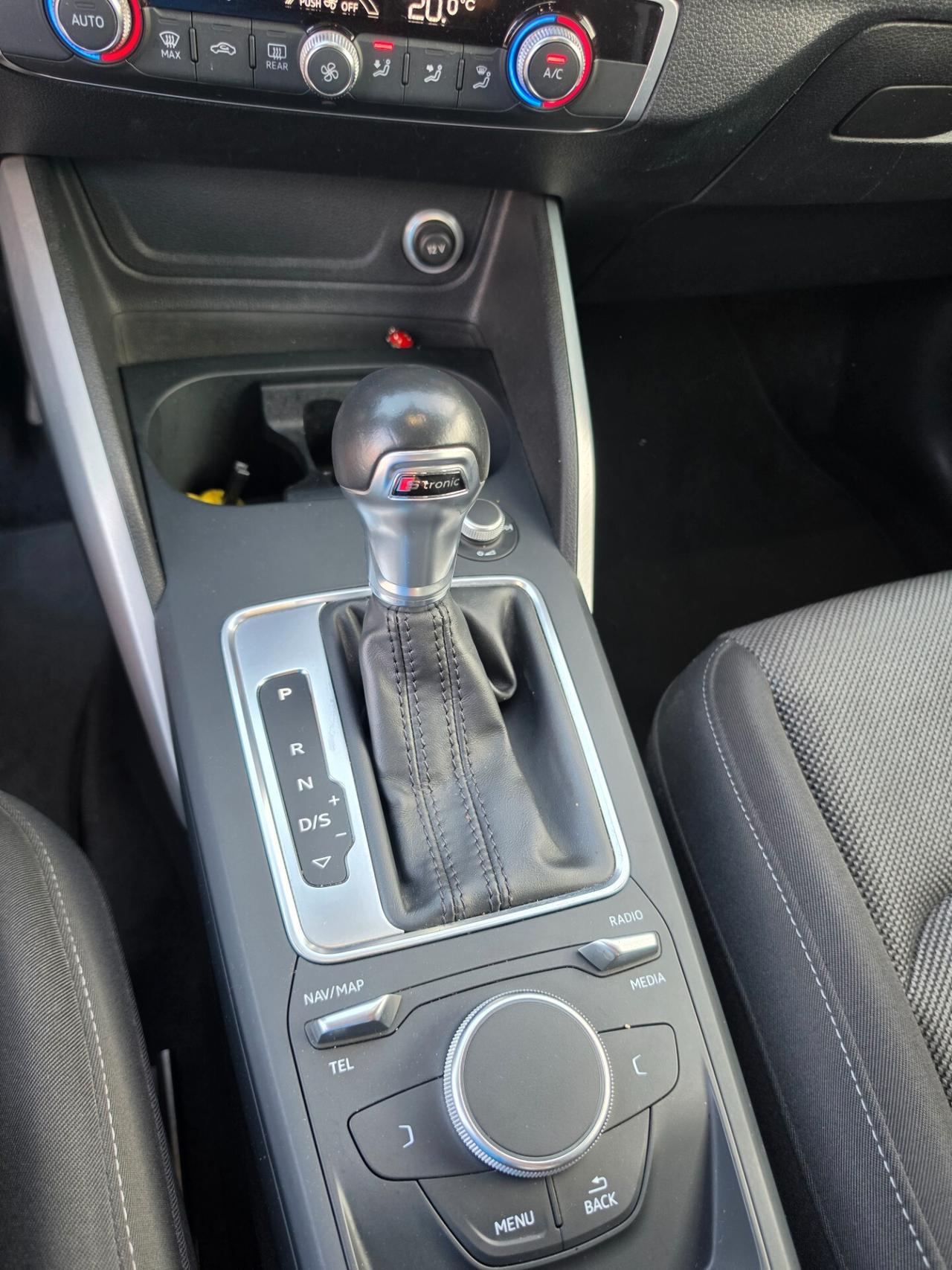 Audi Q2 35 TFSI Business Design