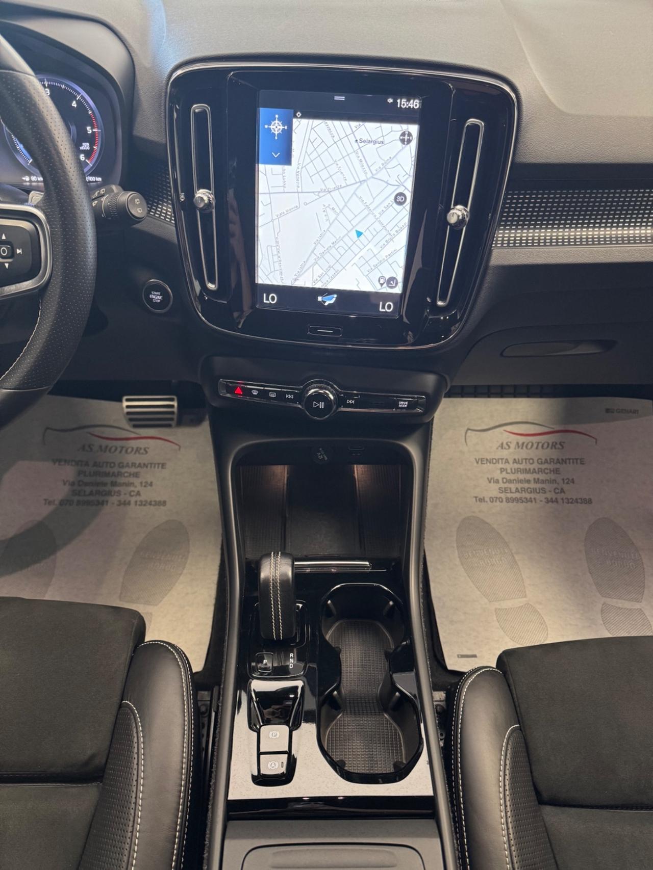 Volvo XC40 D3 2.0 150 Cv R-design Finanziabile