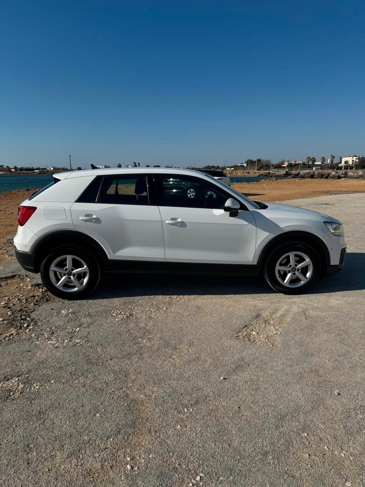 Audi Q2 30 TDI S tronic Business 2020
