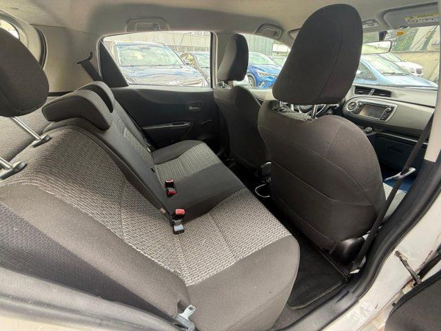 TOYOTA Yaris 1.3 5 porte Lounge