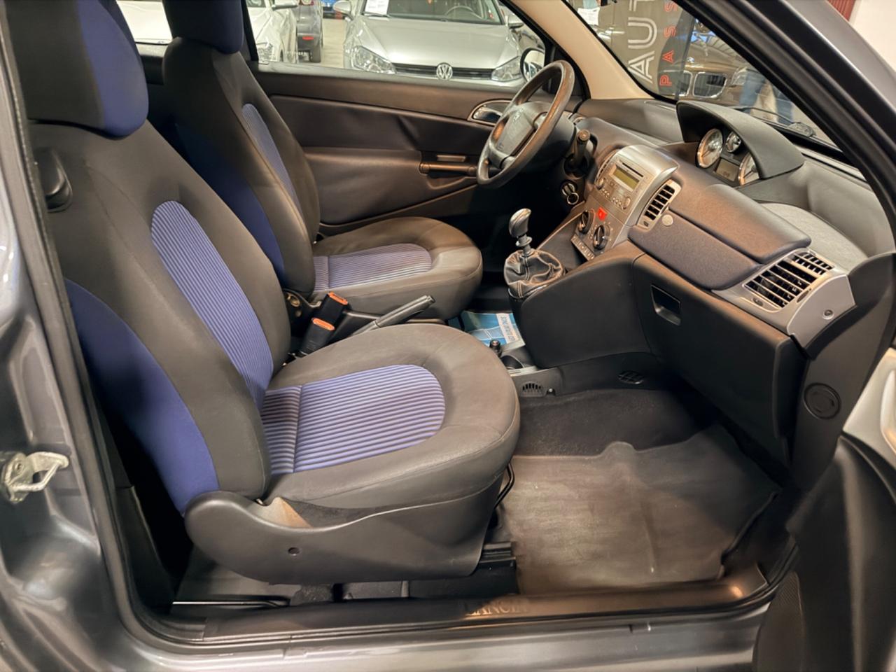 Lancia Ypsilon 1.2 Argento