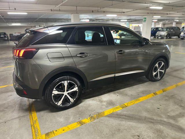 PEUGEOT 3008 BlueHDi 130 S&S EAT8 Allure
