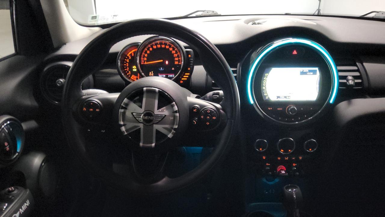 Mini 1.5 Cooper D Business