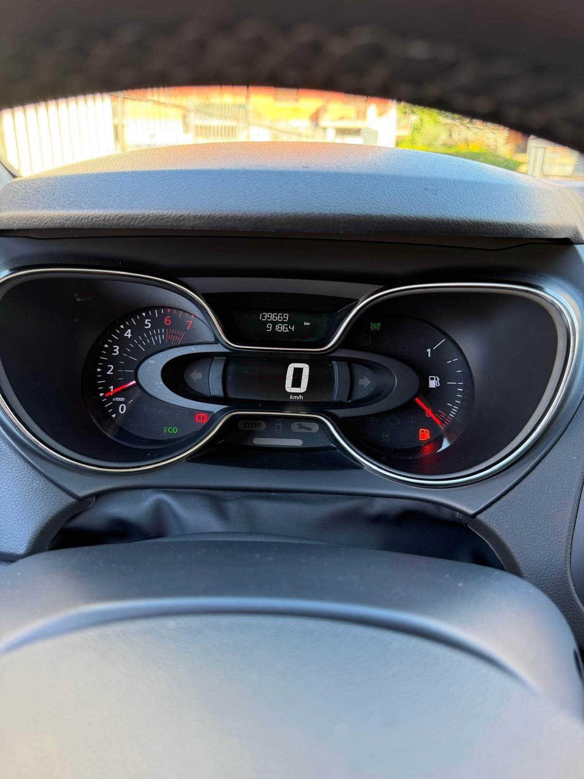 Renault Captur TCe 100 CV Intens