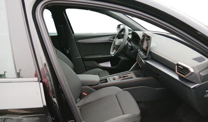 Cupra Leon Leon Sportstourer 1.5 Hybrid 150 CV DSG 18" Gancio Camera