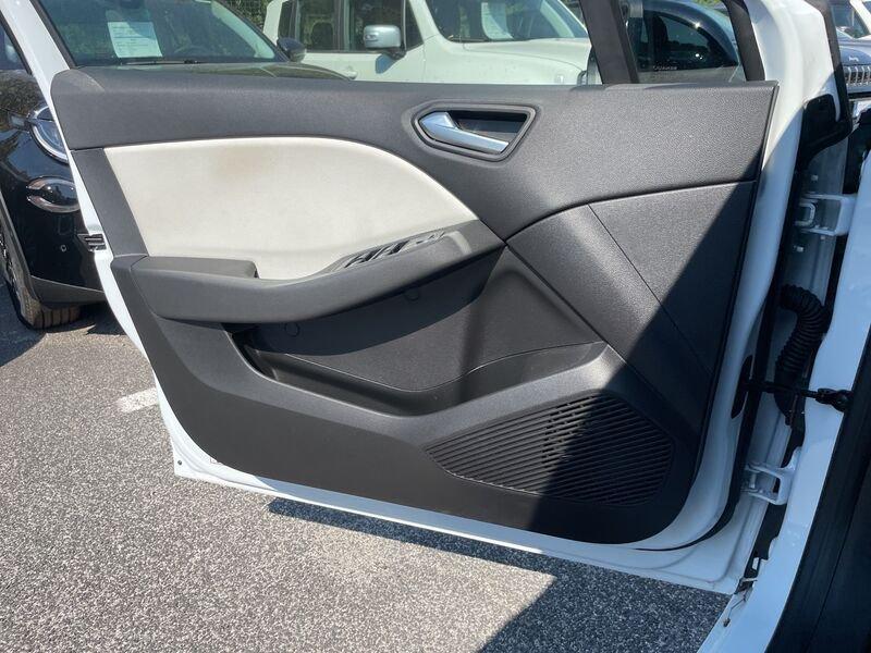 Renault Clio V 2019 1.6 E-Tech full hybrid Techno 145cv auto