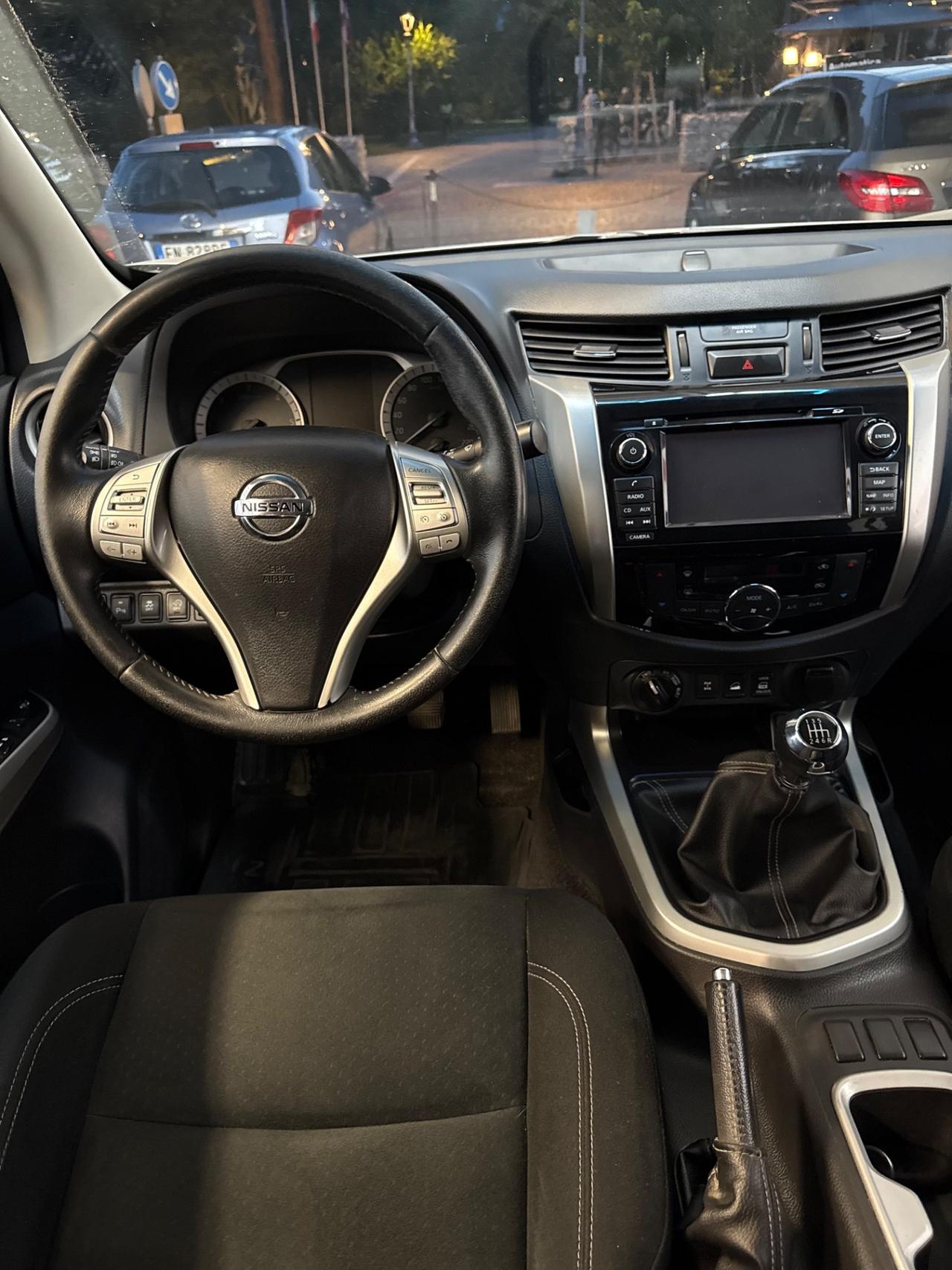 Nissan Navara 2.3 dCi 4WD King Cab N-Connecta