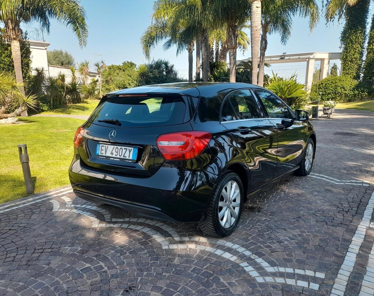 Mercedes-Benz A 180d Sport 1.5 dCi 110cv Automatic