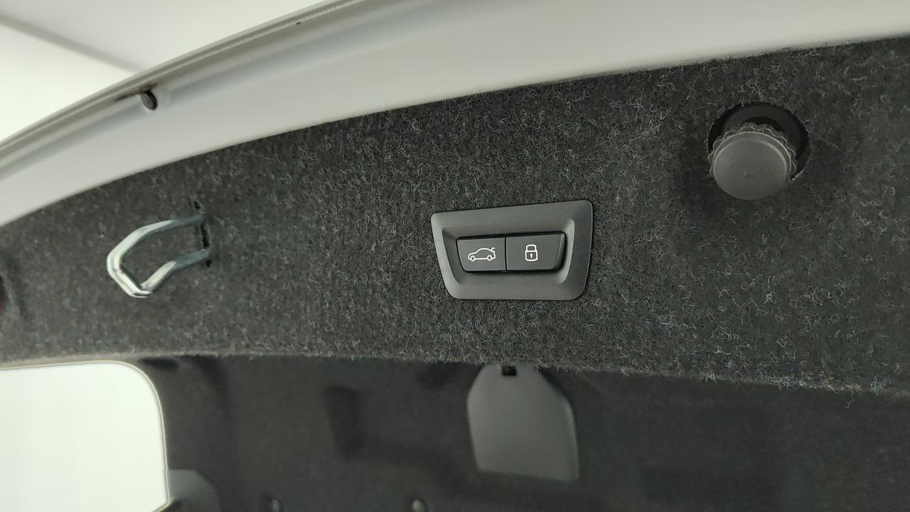 BMW M4 G82 LCI 2024 Coupe - M4 Coupe 3.0 Competition M xdrive auto