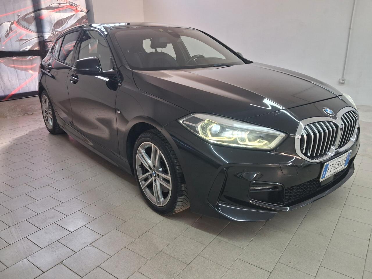 Bmw 116 116d 5p. Msport