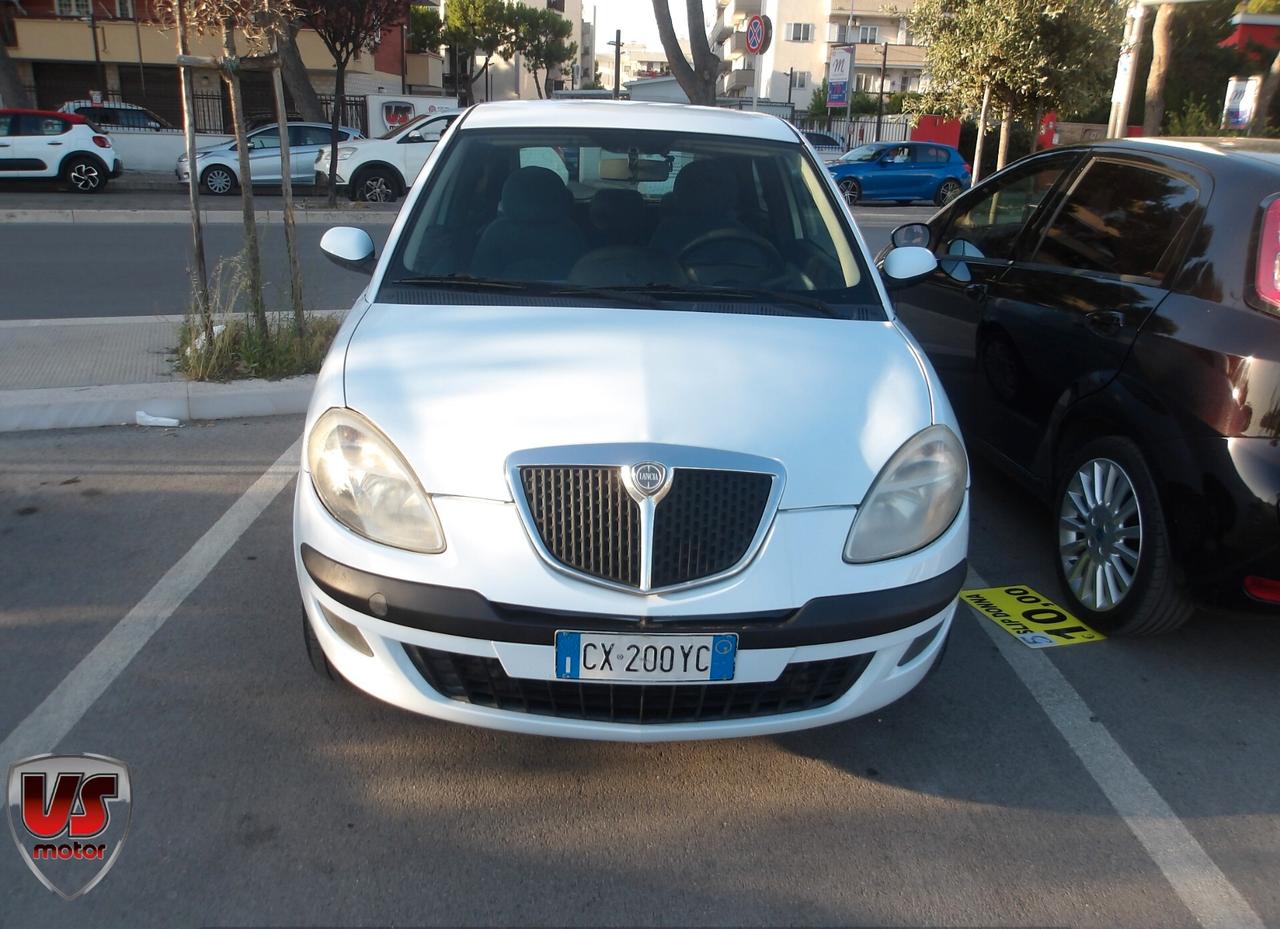 LANCIA YPSILON 1.2 B/GPL-2005