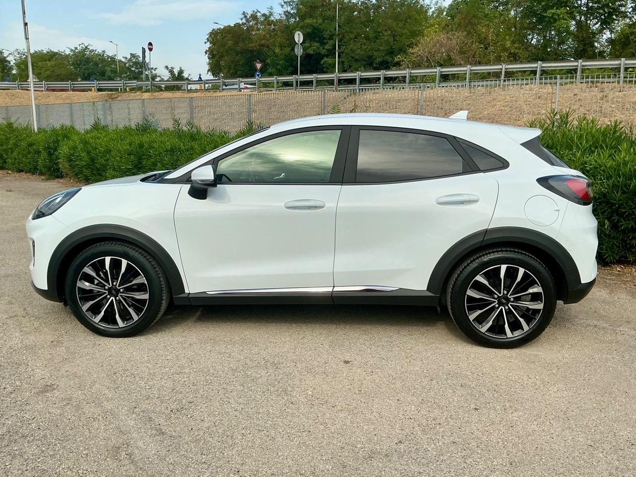 Ford Puma 1.0 EcoBoost Hybrid 125 CV Titanium