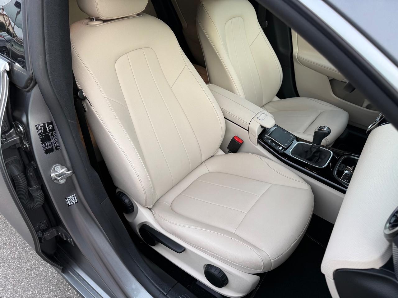 Mercedes-benz CLA 200 Sport Manuale Grigio Opaco Bellissimo