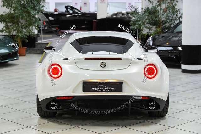 Alfa Romeo 4C TRISTRATO MADREPERLA|SCARICO RACING|18/19 RIMS