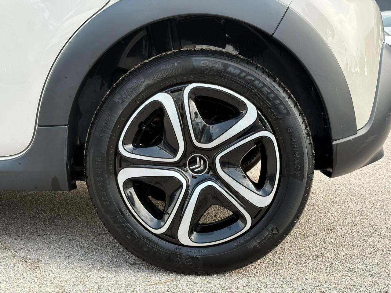 Citroen C3 PureTech 83 S&S C-Series