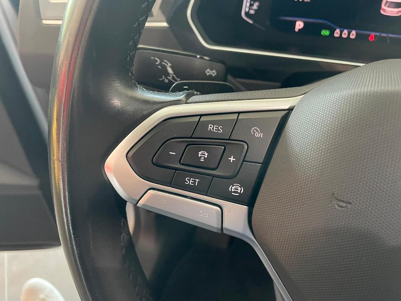 VOLKSWAGEN TIGUAN 2.0TDI ELEGANCE 150cv DSG