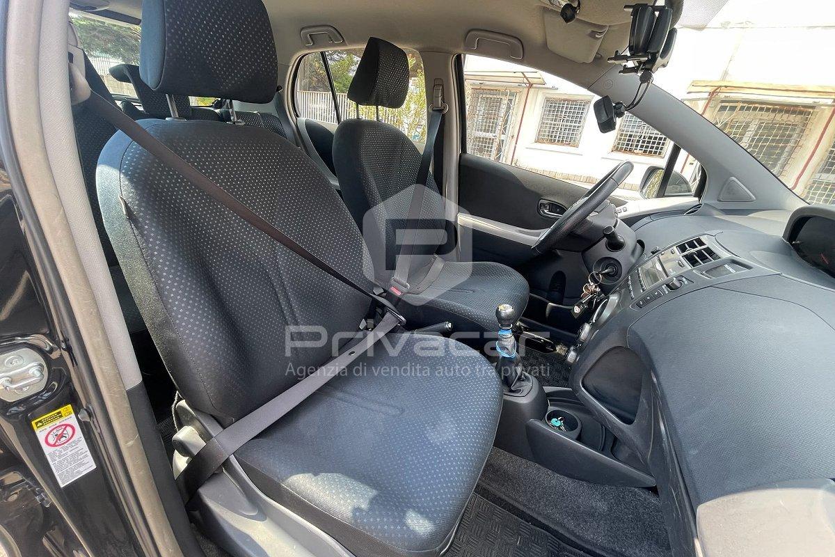 TOYOTA Yaris 1.4 D-4D DPF 5 porte Sol