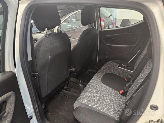 Lancia Ypsilon 1.0 FireFly 5 porte S&S Hybrid Ecoc