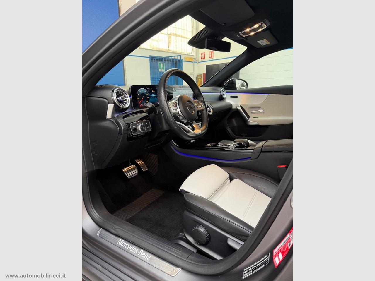 MERCEDES-BENZ A 250 Automatic Premium 59.000KM