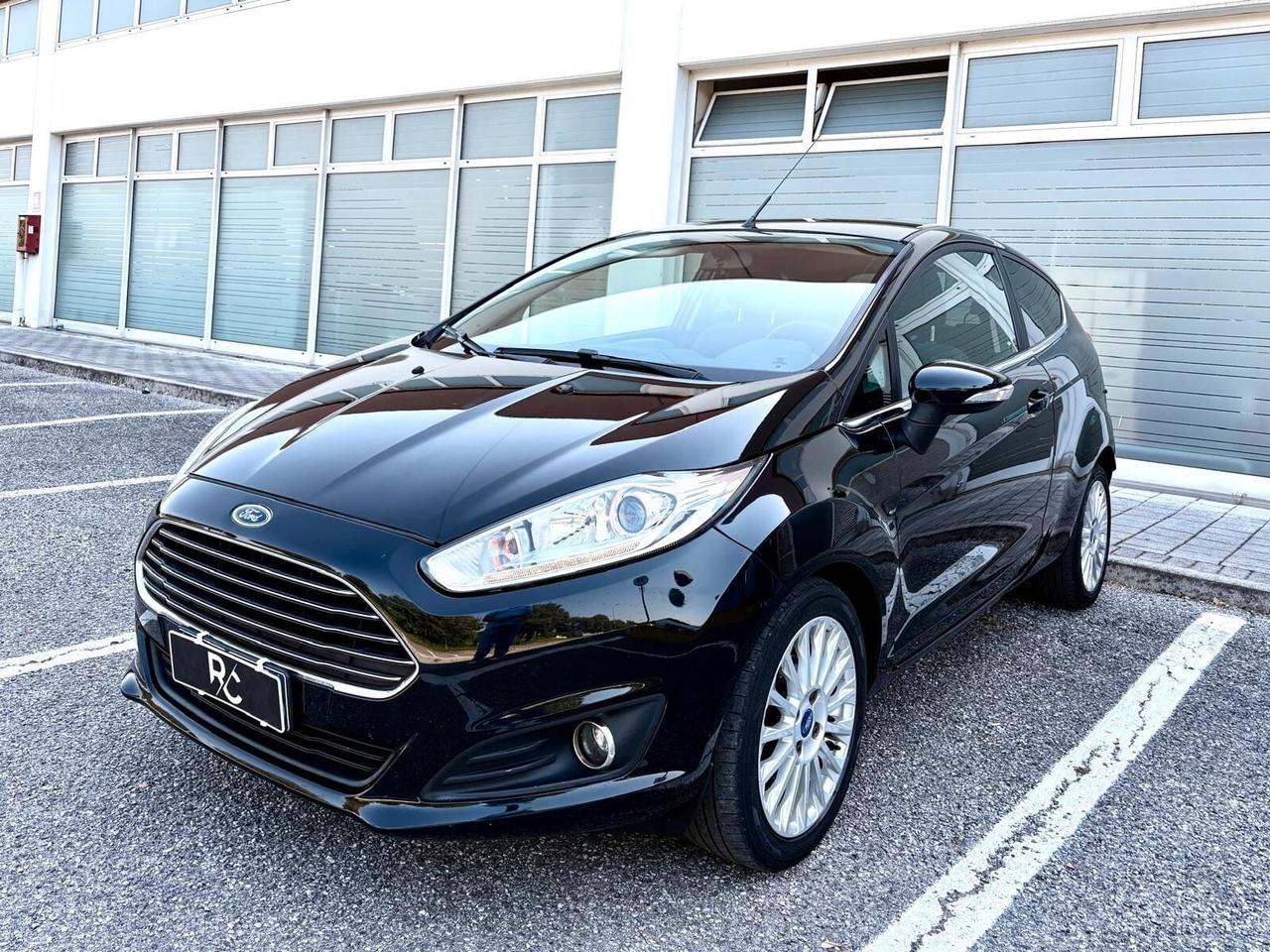 Ford Fiesta 1.4 GPL Titanium Neopatentati