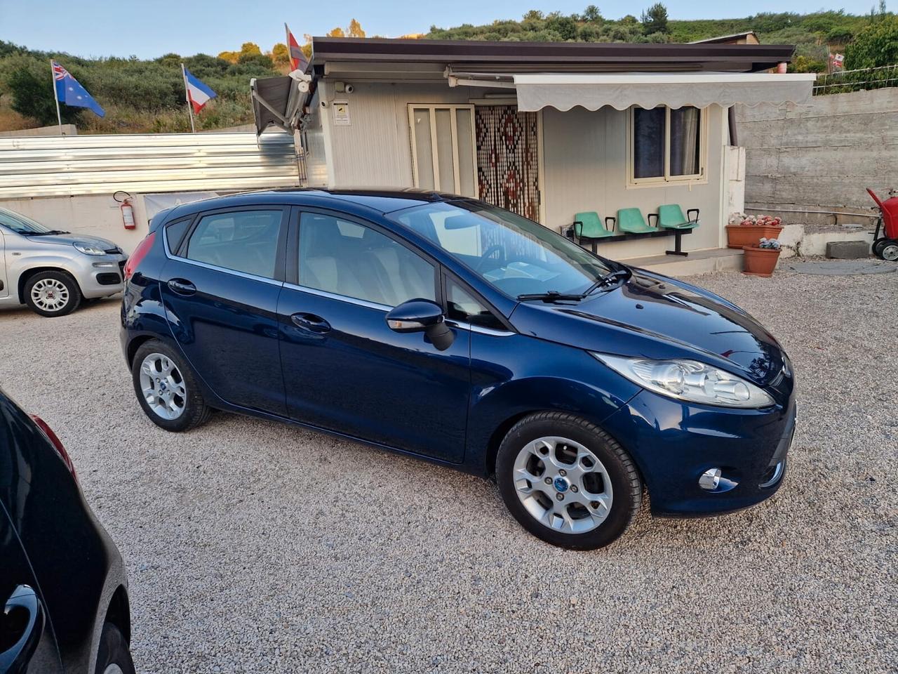 Ford Fiesta Ikon 1.6 TDCi 95CV 5 porte