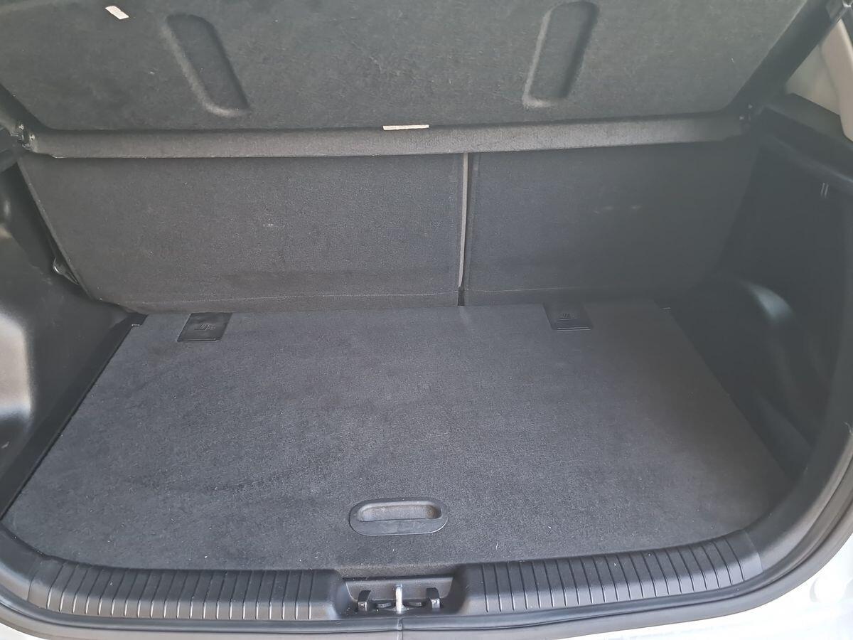 KIA VENGA 1.4 COOL