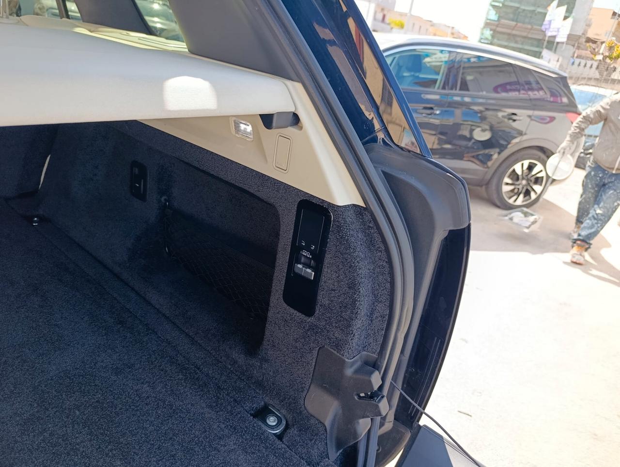 Land Rover Range 3.0D l6 350 CV HSE