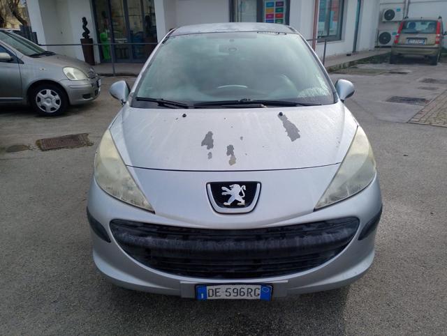 PEUGEOT 207 1.4 HDi 70CV 5p. XT