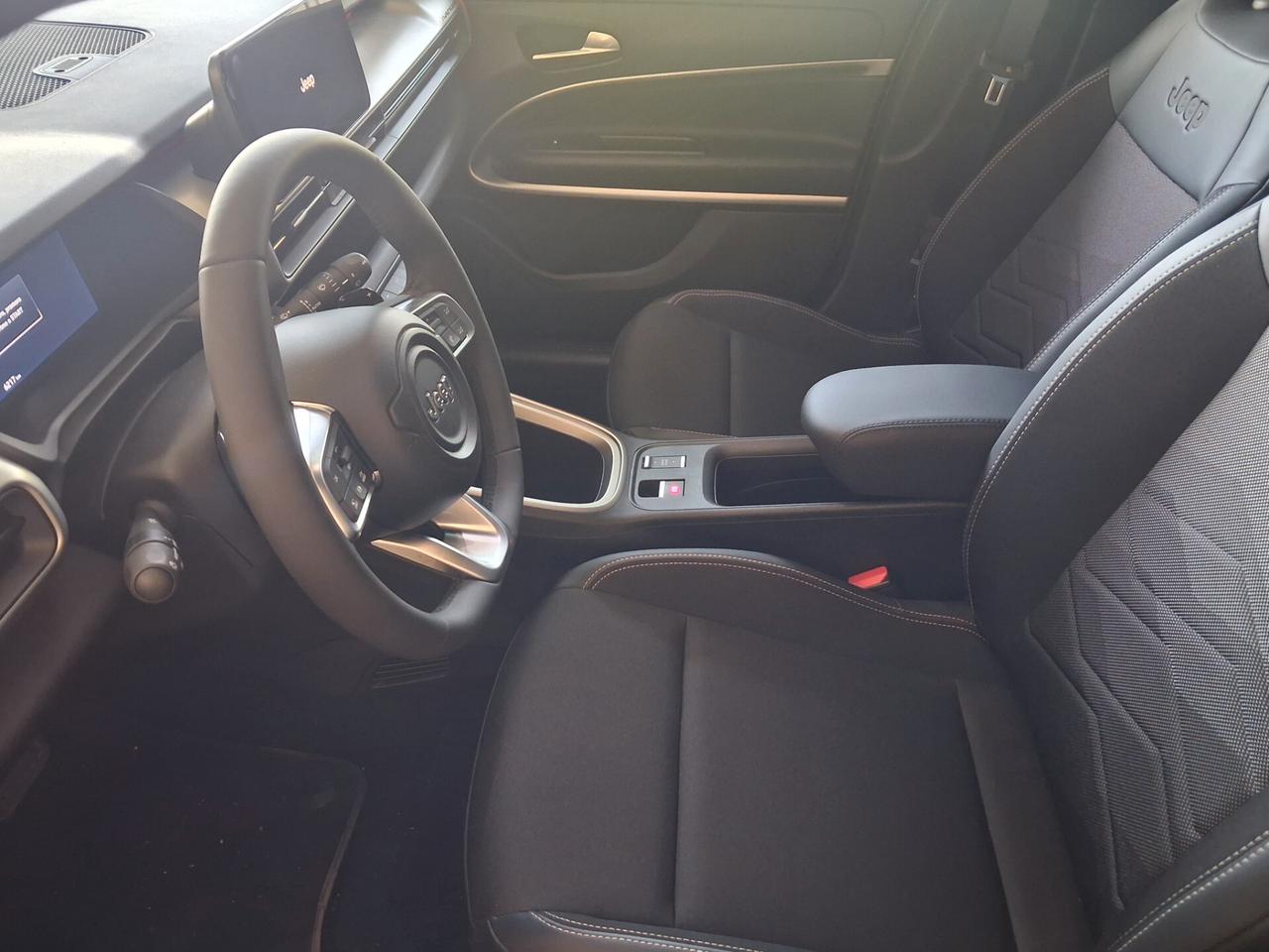 Jeep Avenger 1.2 Turbo 110 CV MHEV Summit