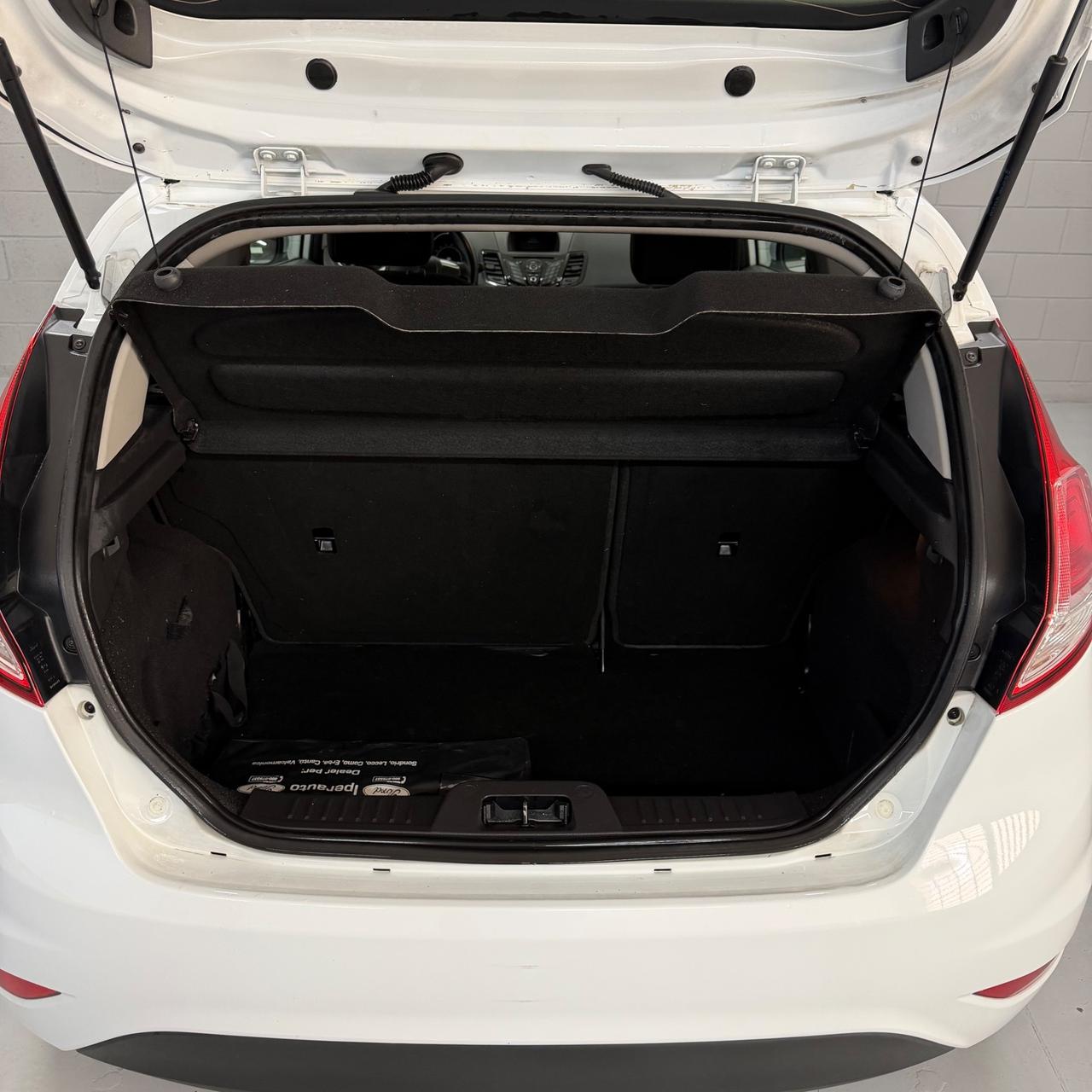 Ford Fiesta 1.5 TDCi 95CV 3 porte Titanium NEOPATENTATI