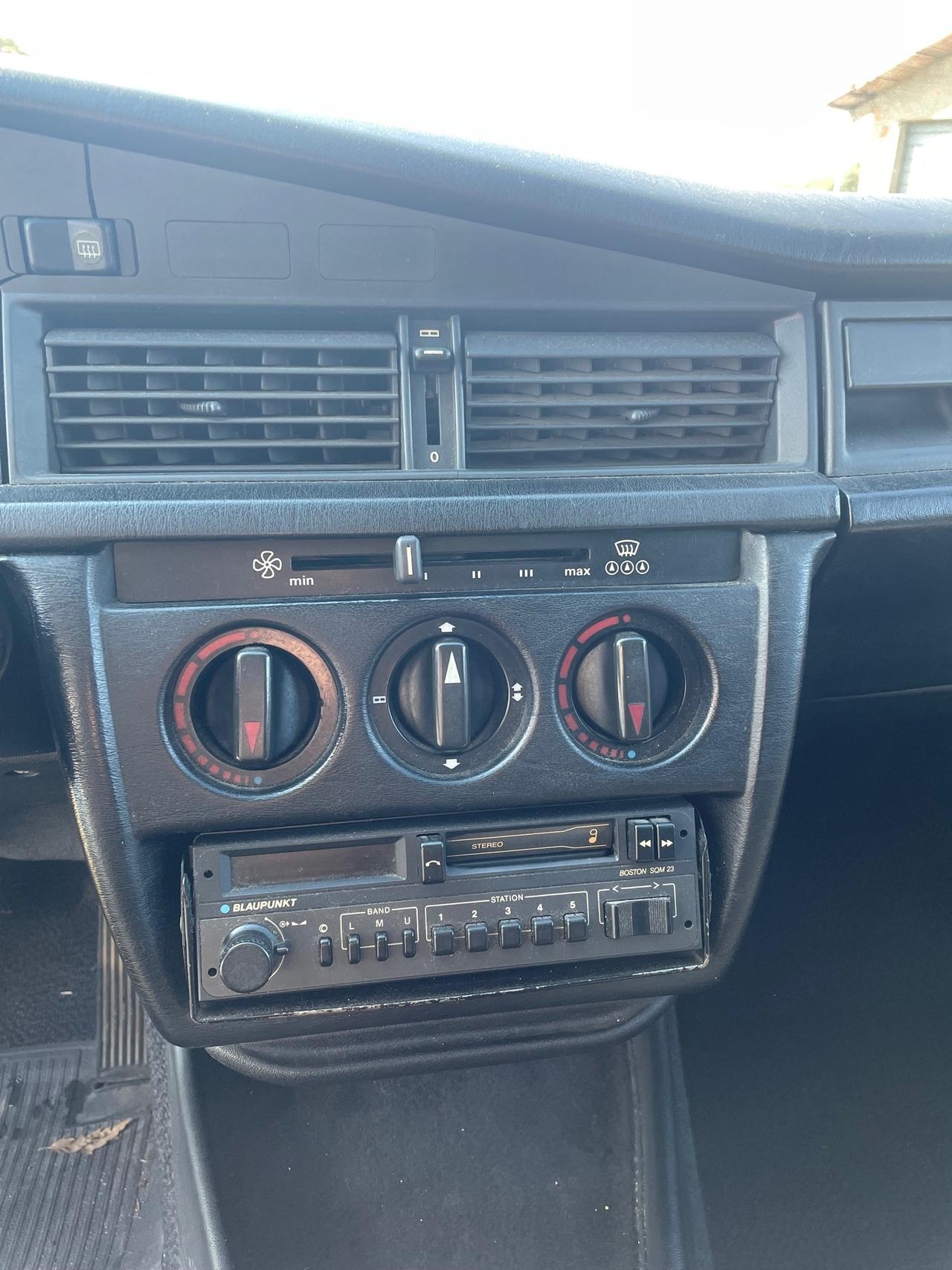 Mercedes-Benz 190 2.0 diesel **UNICOPROPRIETARIO**